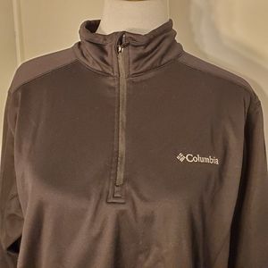 Columbia lightweight pull over Sweatshirt